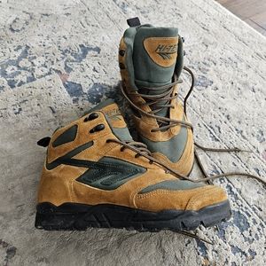 Vintage Hi-tec hiking boots